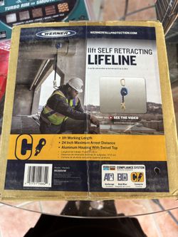 Lift self retracting Werner
