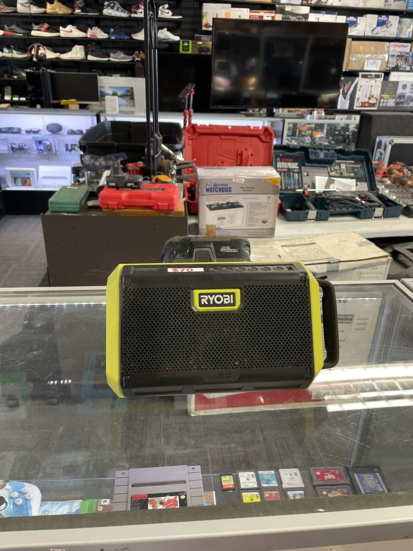 Ryobi Bluetooth Speaker With 4.0Ah Battery 