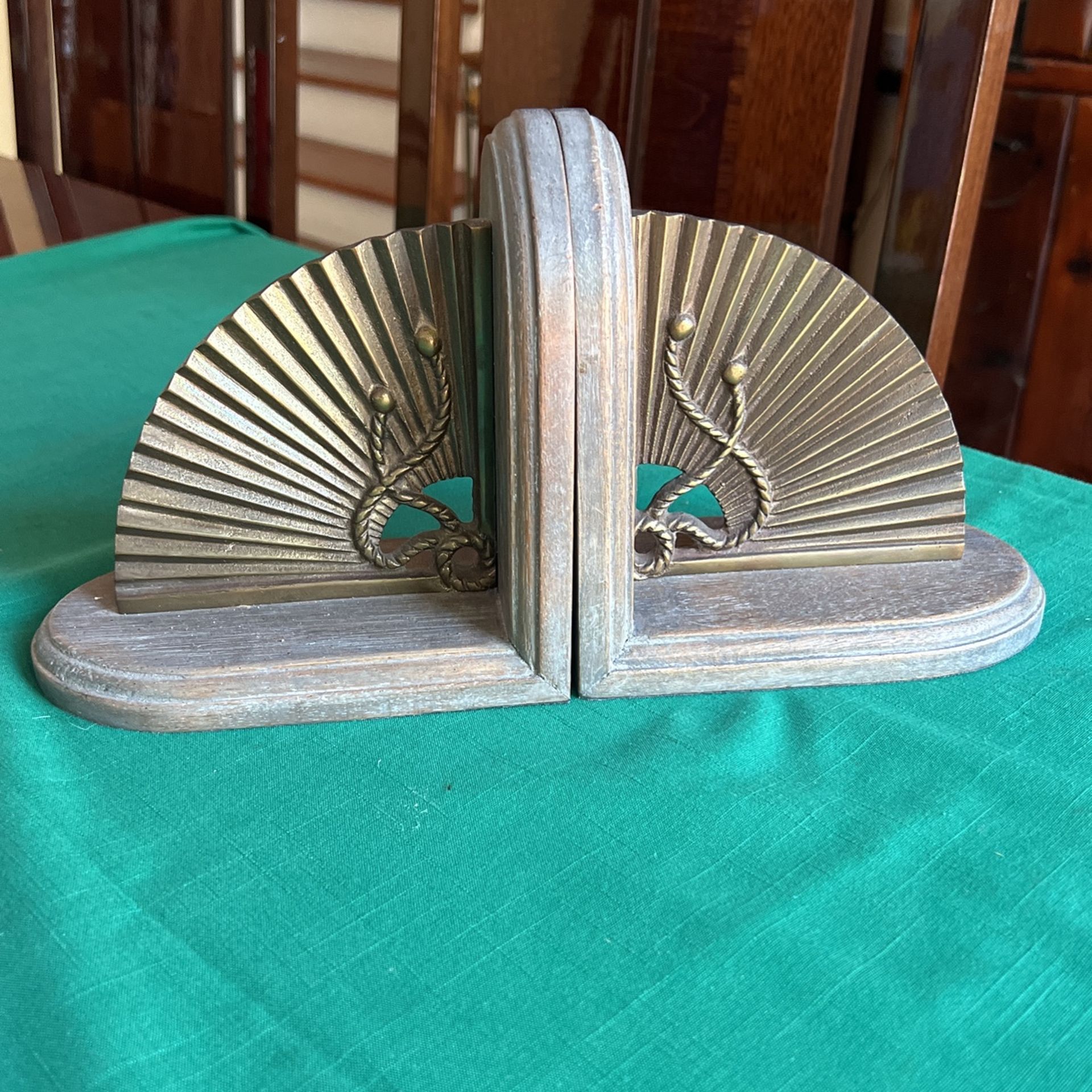 Brass Metal Nautical Style On Wood, 6 Inch Pair Of Collectible Vintage Bookends