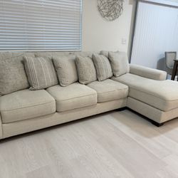 Sectional Sofa 