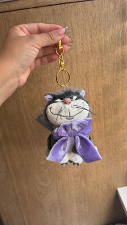 Disney Tokyo store princess Cinderella Lucifer cat plush keychain bag charm