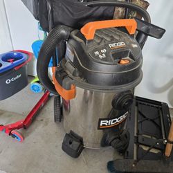 RIDGID 16-Gallon 6.5 Peak HP Wet/Dry Shop Vacuum