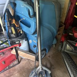 Towel and grout cleaner