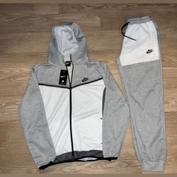 Grey Men Nike Sweatsuits Size Large N 3x 