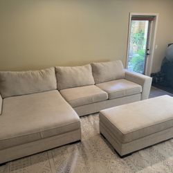 Sectional With Oversized chaise And Ottaman