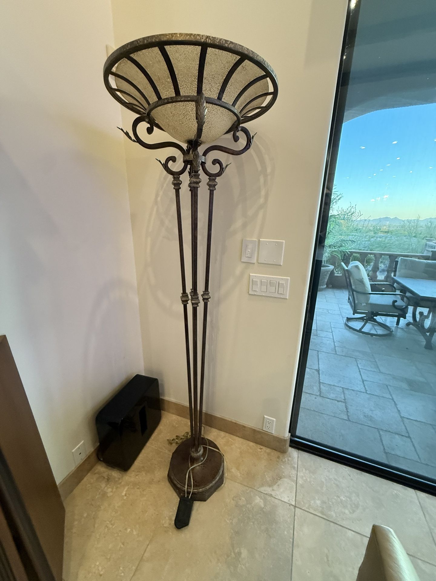 Floor Lamp 72”