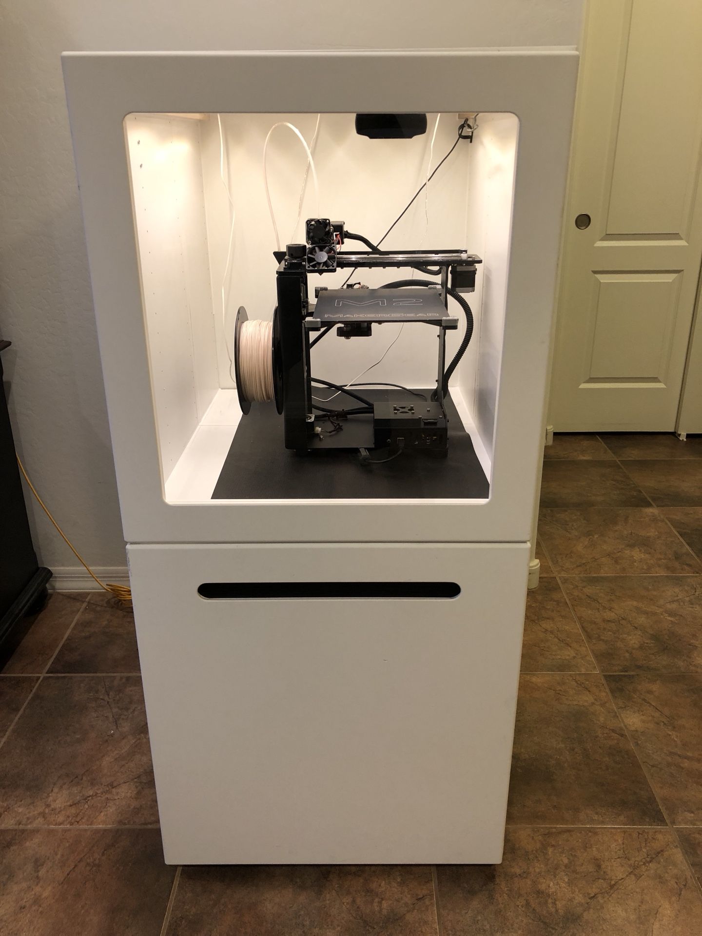 MakerGear M2 3D Printer w/enclosure.