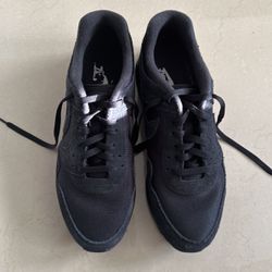 Nike Air Black Size 12