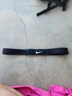 Black/White Nike Belt