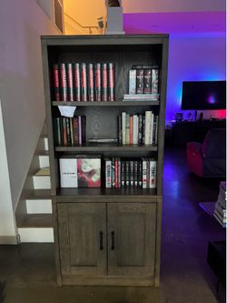 Solid wood book shelf