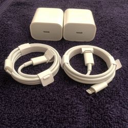 Apple Charging Cable And Cube (2x)