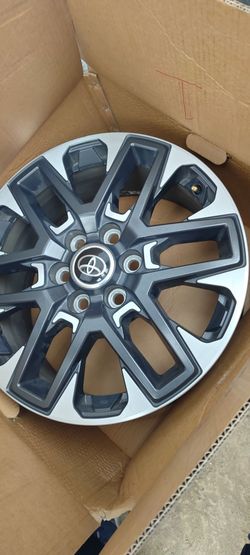Toyota tundra 2022 rim 4 pieces