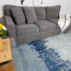 Pull Out Soda Queen Bed - Like New 