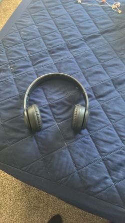 Bluetooth headphones