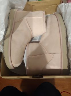 UGG CLASSIC MINI