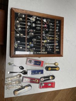 Round The World Spoons With Spooncase