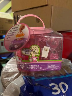 Polly pocket