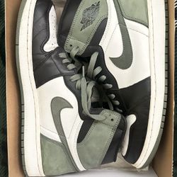 Jordan 1s Clay Green Sz 12