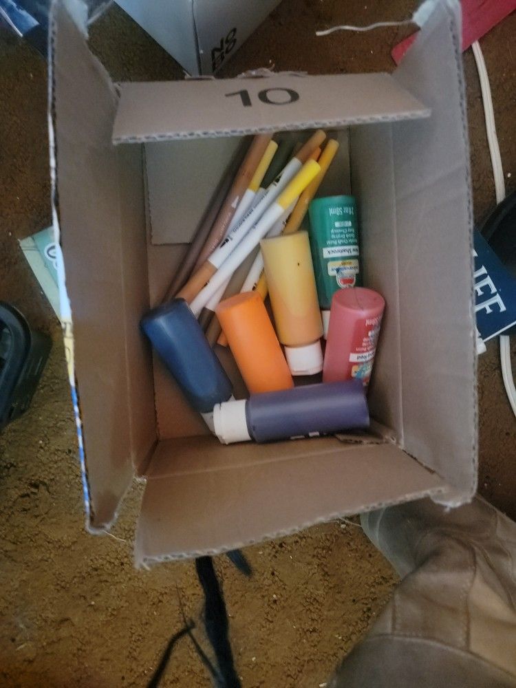 Art Supplies
