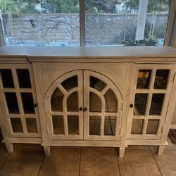 White Bar Cabinet With Glass Doors