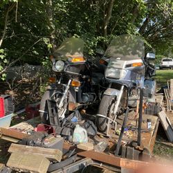 1985 blue one   1983 black Honda Aspencade blue one interstate black one