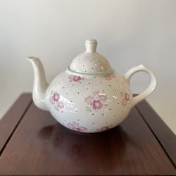 Teapot