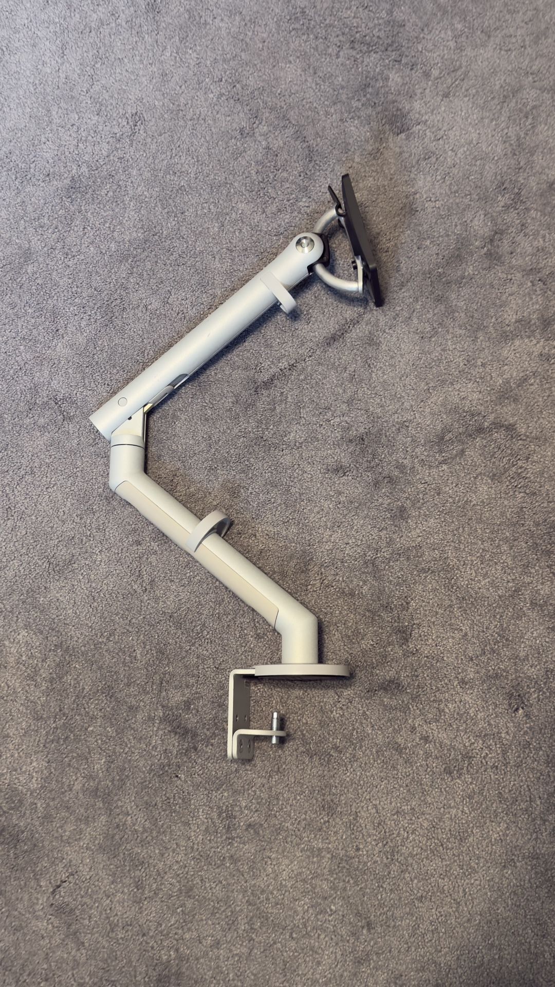 Herman Miller CBS Flo Monitor Arm (silver)