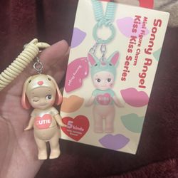 Kiss Kiss Series Secret Lop Ear Bunny Sonny Angel