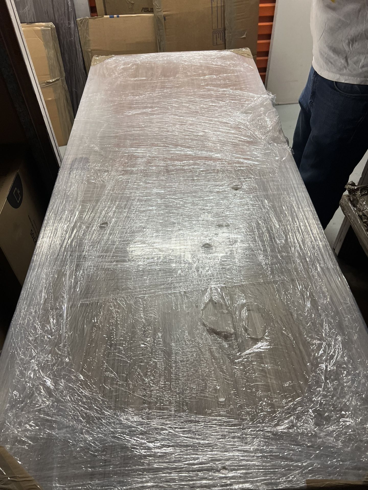 Electric Adjustable Desk