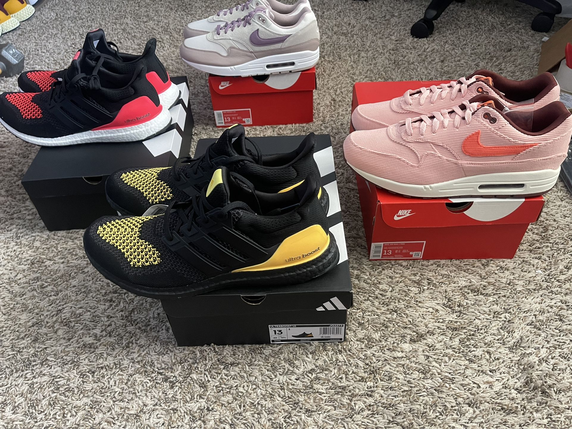 (4) Nike Air Max 1 Adidas Ultraboost Sz.13