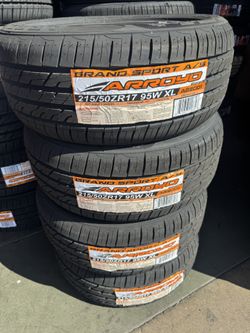 SET DE LLANTAS 🛞 215 50 R17 Nuevas Instalación. Y Balance