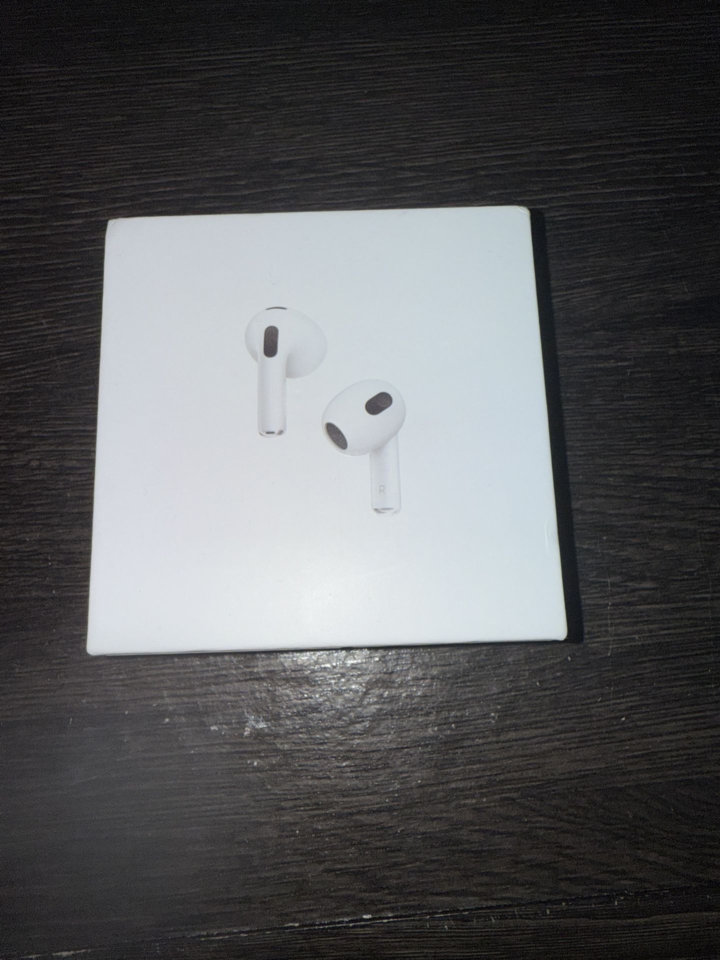 AirPods