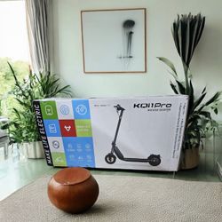 6546994 Niu KQi 1 pro electric scooter 15.5 mile range and 15.5mph 