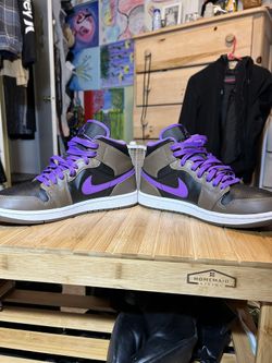 2023 Air Jordan 1 Mid 'Palomino' 8.5 men’s