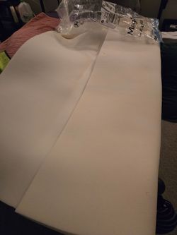Barely used queen mattress topper