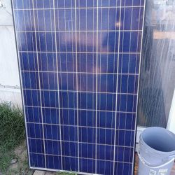 TRINA 255 Watt and 265 Watt Solar Panels...(2 Of Each Of Them)