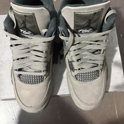 Air Jordan 4 Retro ‘Cave Stone’