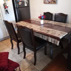 Dinning Set