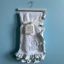 NWT iDesign Baby Blanket with Satin Ruffle Trim – White/Blue