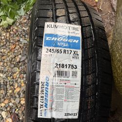 Kumho Tire (NEW) 