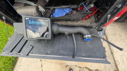 Cold air intake.