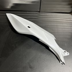 KAWASAKI NINJA 400 ER400 Z400 REAR FAIRING FRAME SIDE TAIL FAIRING 36041-0042