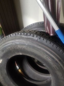 Llantas nuevas para tracto camion