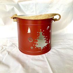 Red Tin Christmas Candle Lantern 
