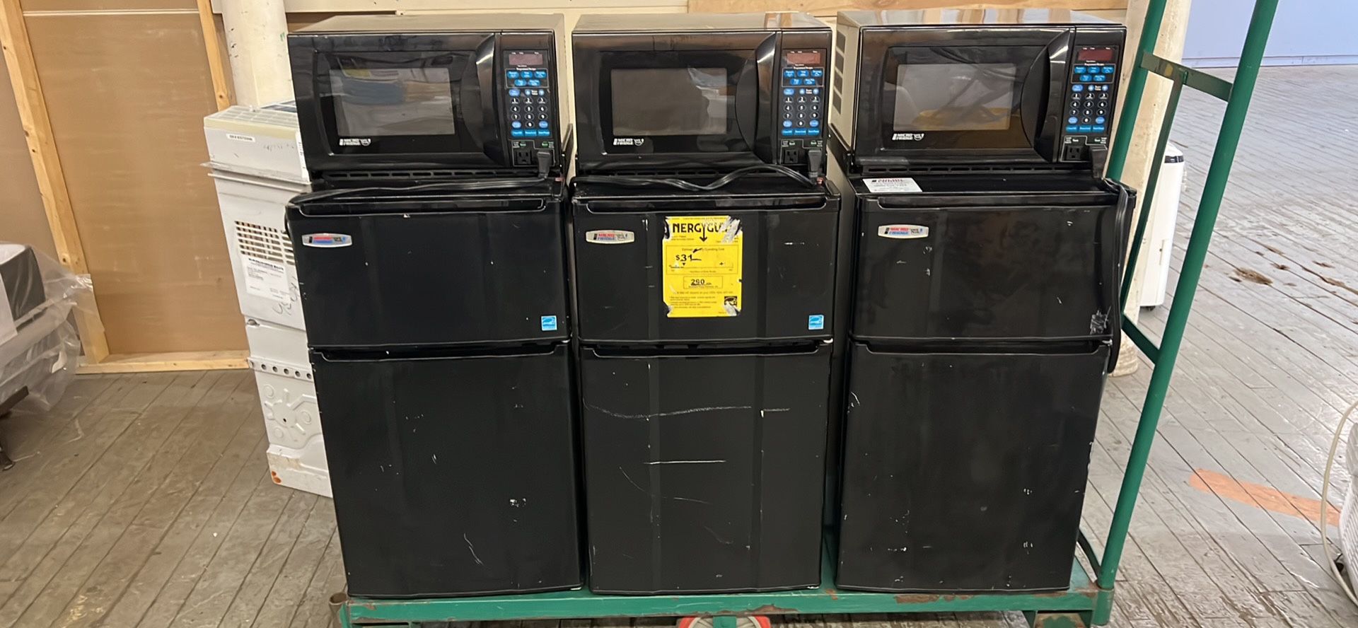 Attention University And College Students , Micro Fridges/ Microwave /SafePlug Refrigerators Available