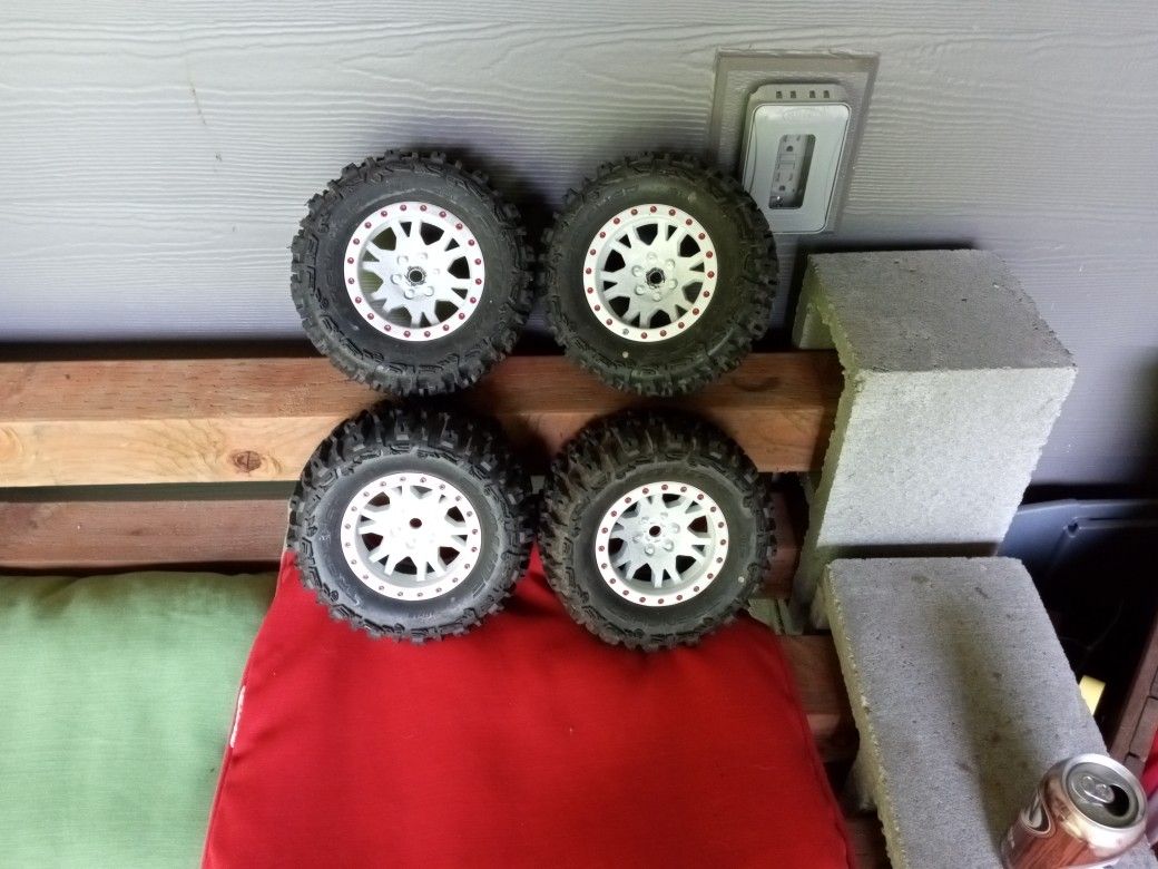 Proline Trenchers
