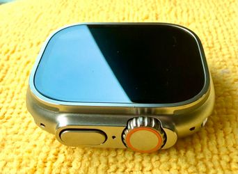 Apple Watch Ultra 1st Gen 49mm GPS + Cellular