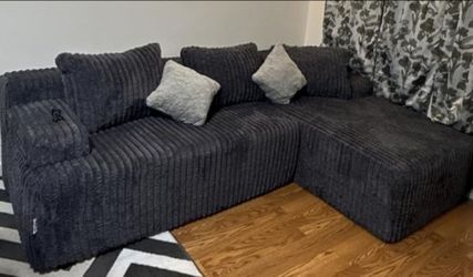 Boneless cloud couch