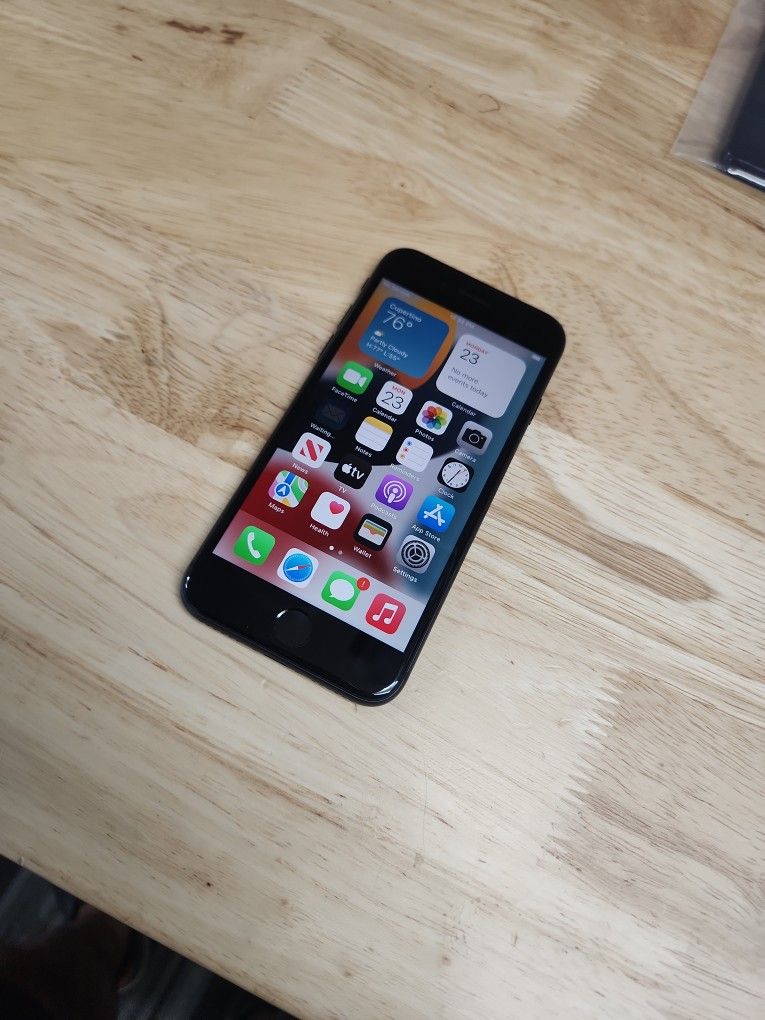 IPHONE 8 64GB UNLOCK ANY SIM