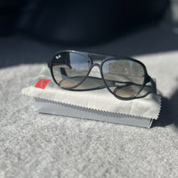 Ray Ban Sunglasses 🕶️ 